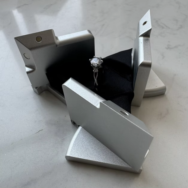 Kinetic Cube Ring Box